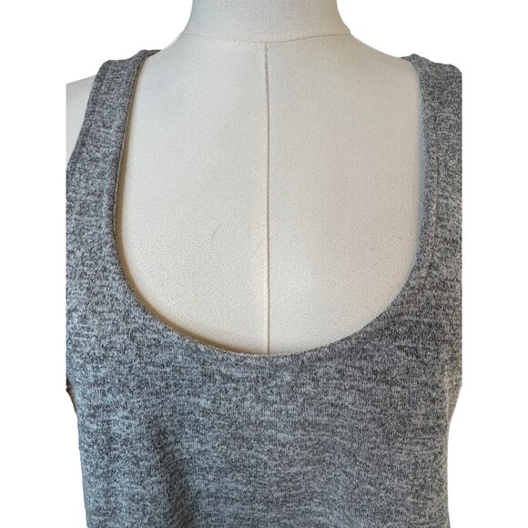 2/$25 Express One Eleven Gray Asymmetrical Hem Tank Top Size M - Picture 4 of 14